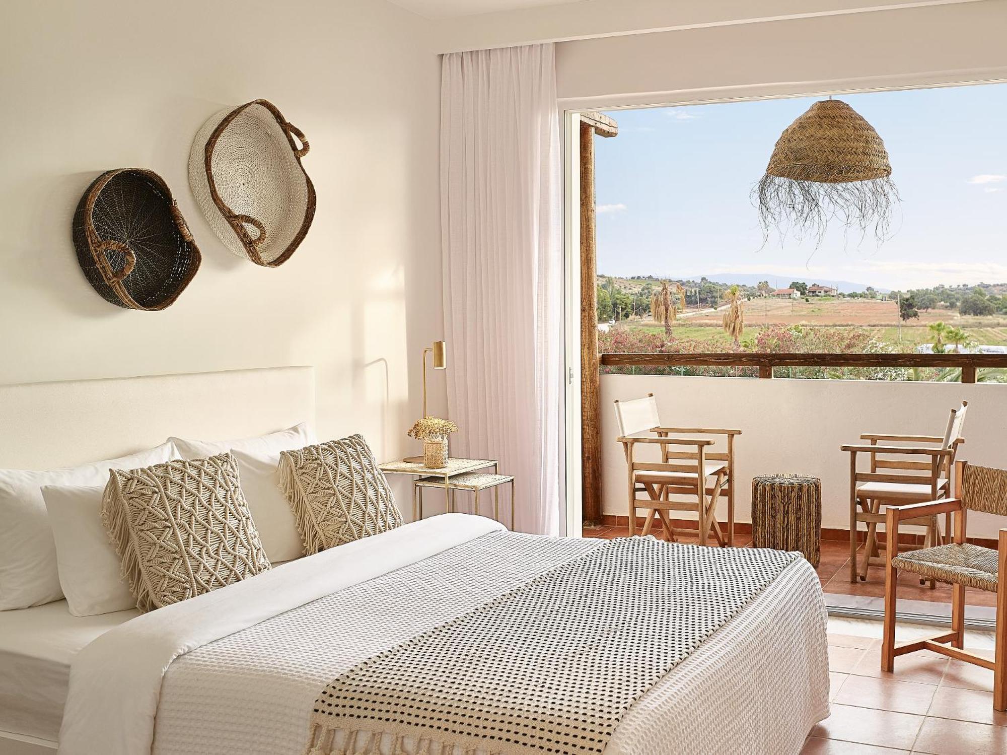 Отель Grecotel Casa Marron 4*
